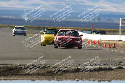 media/Nov-16-2025-CalClub SCCA (Sun) [[2975c16dfc]]/Group 6/Turn 1/